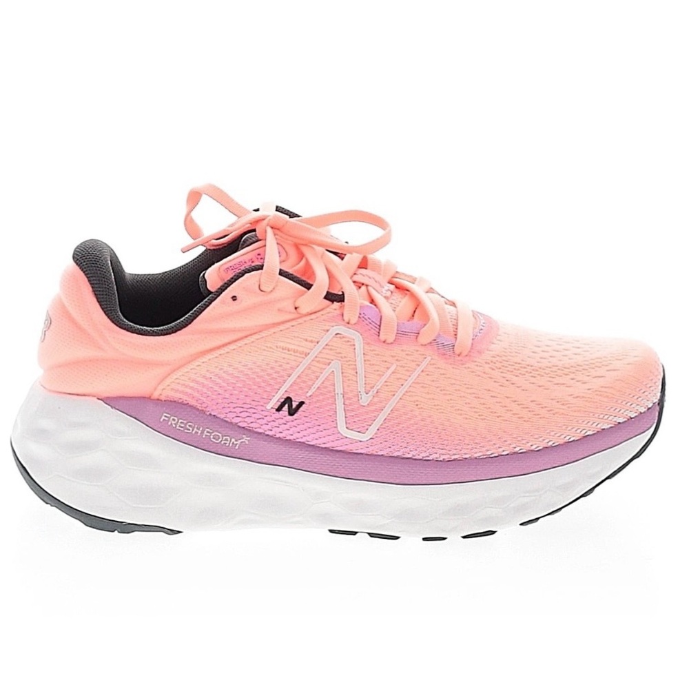 NWOT New Balance 840 Fresh Foam Coral & Purple Athletic Shoes